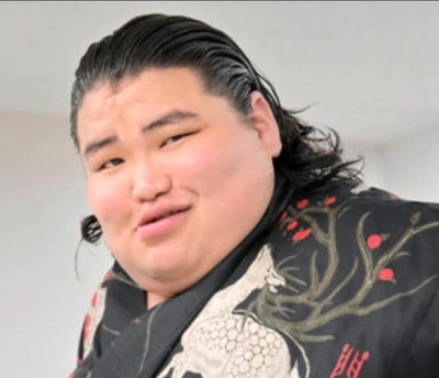 「本日 初土俵」🎵