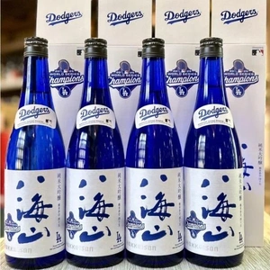 「八海山ブルーボトル出た❗️」