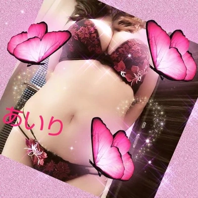 「スタバで新発売」🎵