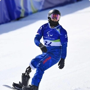 「スノボ小栗選手が銀❗️」