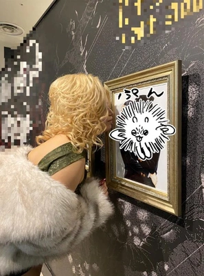 救命艇見たいワンルームのベッド