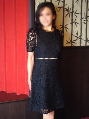 篠田梨沙子