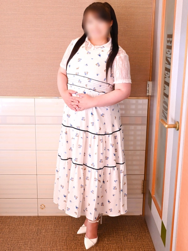 にいな