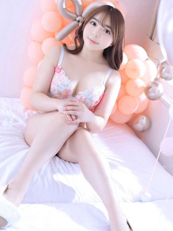 新人・りあ