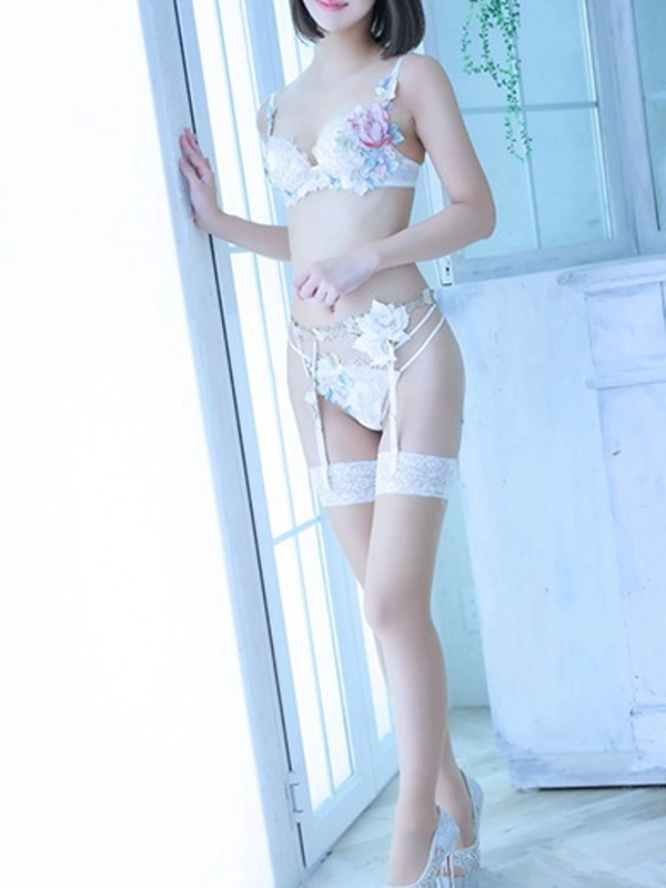 美月(ミヅキ)