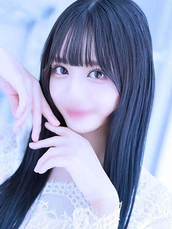 玲於奈(レオナ)