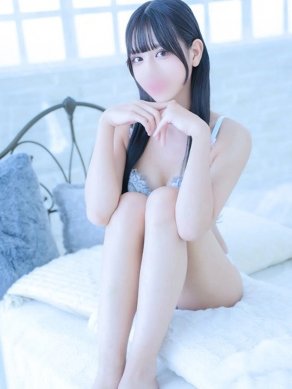 玲於奈(レオナ)