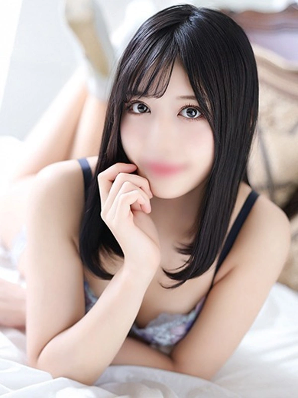 玲於奈(レオナ)