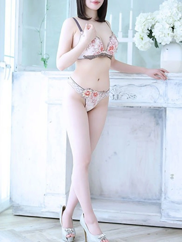 新人・沙文(サアヤ)