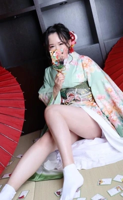 少し照れた笑顔が見えると...✨