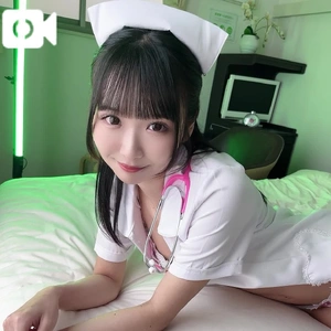白衣の…