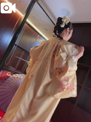 脱いじゃいますよ…⸝⸝