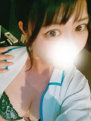 明日は出勤です