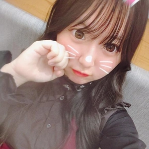 (՞- -՞)ᐝ