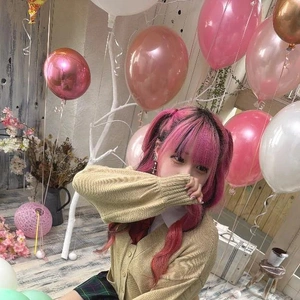 制服で近くに寄られたら、どんな反応しちゃうと思う？