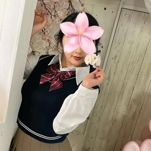 制服って、どこ見られるとちょっとドキッとすると思う？🌸