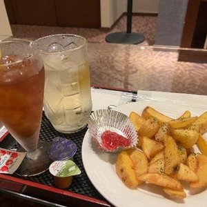 タウスO様?? ??-?