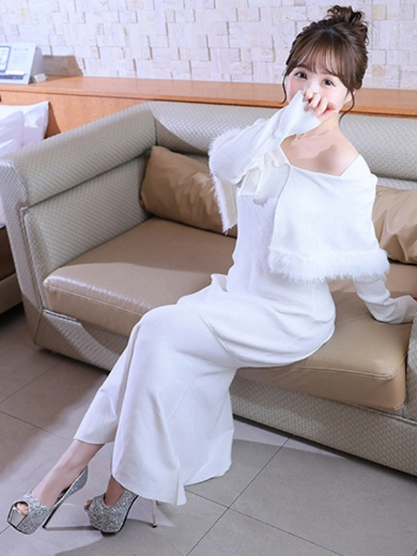 新人・こはる☆濡れて誘う清純肌