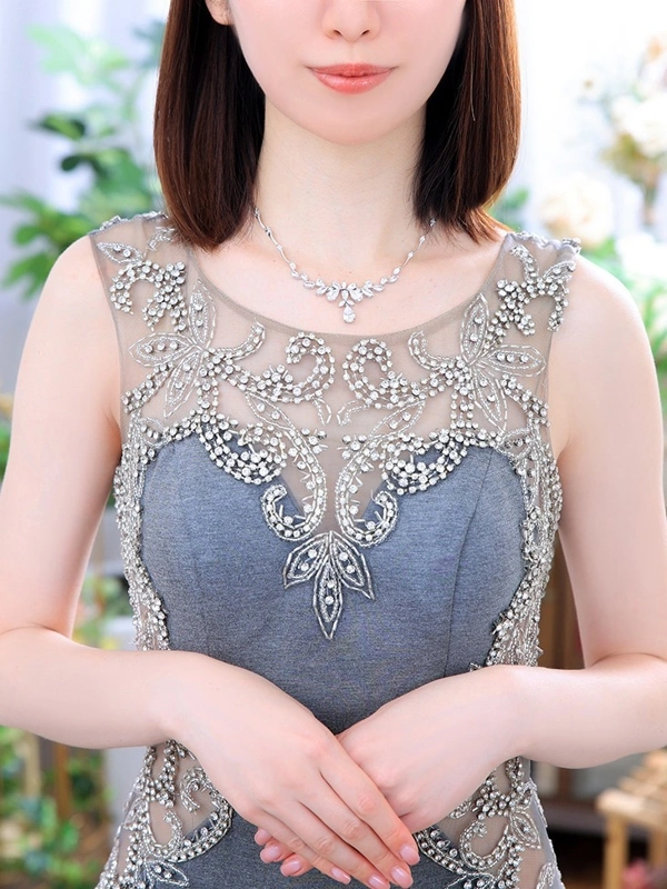 新井 恭子