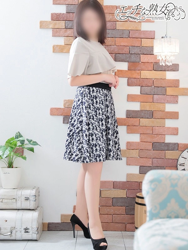 栞里(しおり)