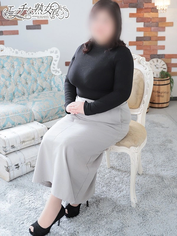 新人 秋乃(あきの)