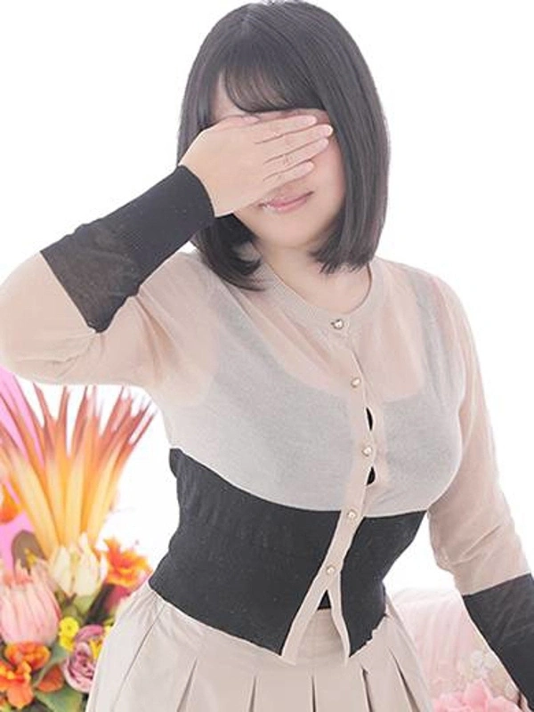 岡田　由美