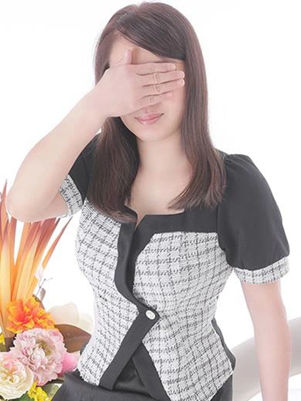 手塚紫乃