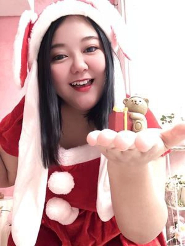 上村(かみむら)あさみ