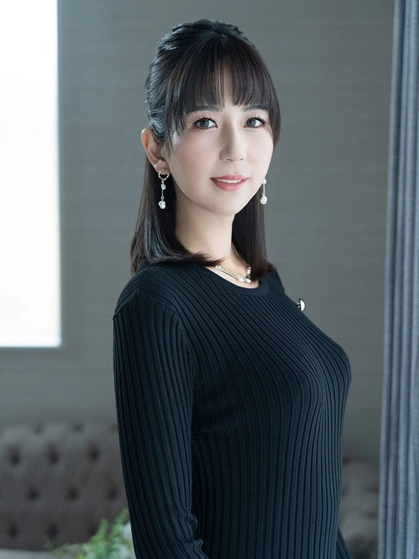 蒼葉汐梨