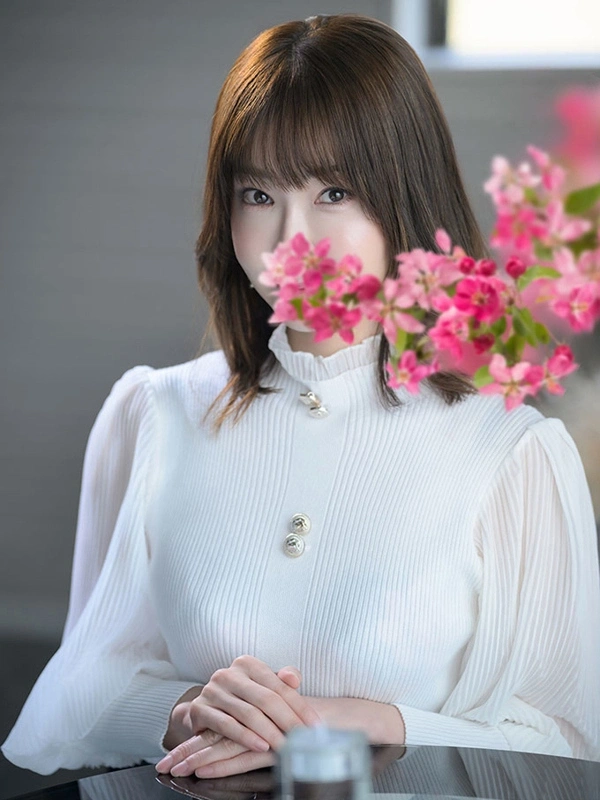 松波奈央