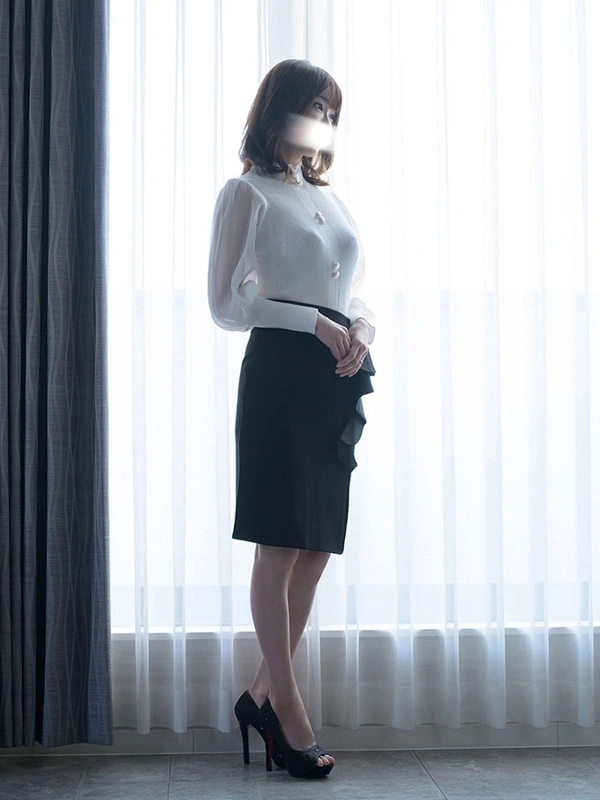 松波奈央