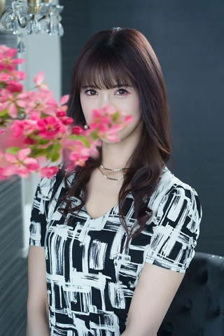 週末の美人妻は大胆に…【大人専科】