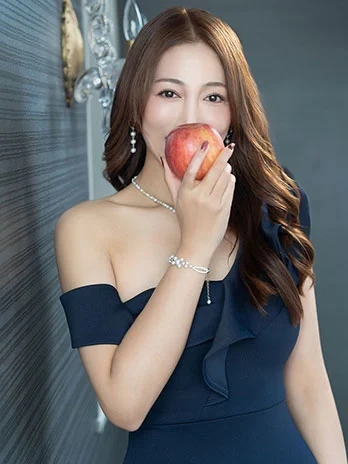 美しい笑顔と情熱的な甘美の時間