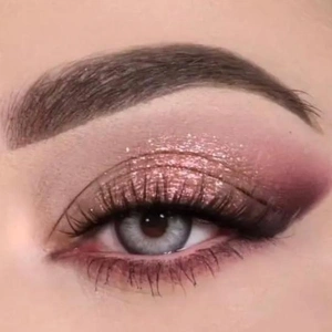 メイク希望の方へ。