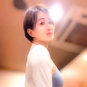 男の視線