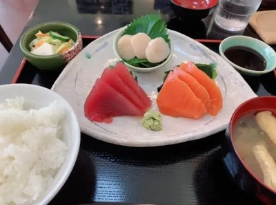 明日出勤します