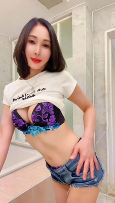 自撮り動画更新