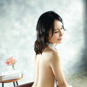 自撮り動画更新