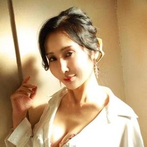 自撮り動画更新