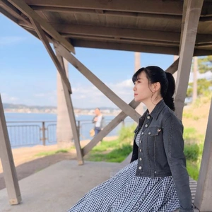 滑らかな手のひら、あの余韻…