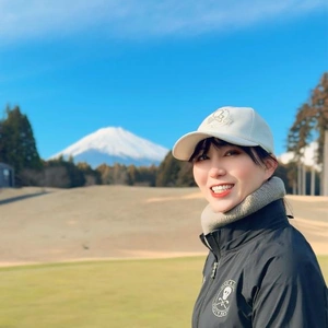 心は、少しだけ高く