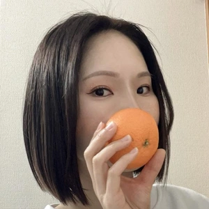 歩調を合わせる