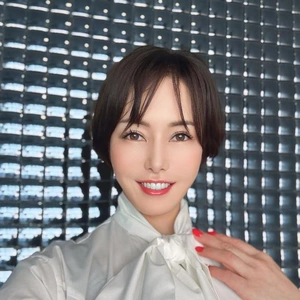 白シャツ