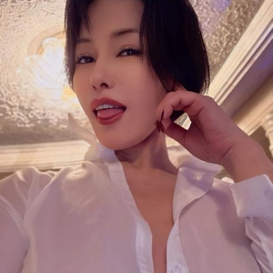 オイルマッサージ