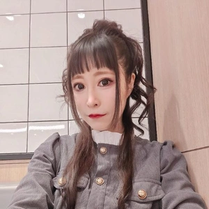 【自撮り】私服もたまには?