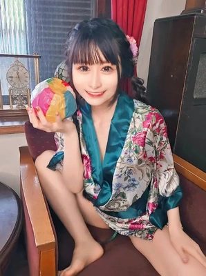 プロフィールから浴衣の動画見てくれた?