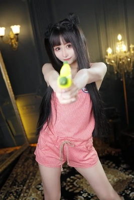 バナナでバキューン?