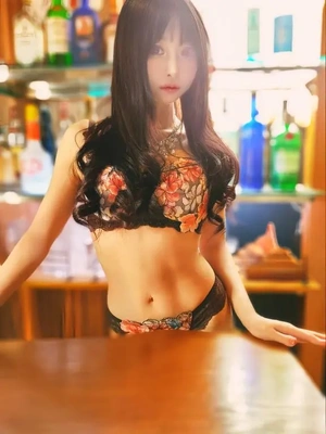 えちえちガールズバー