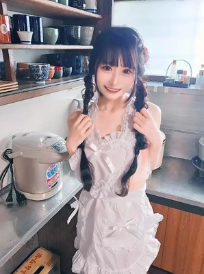 裸にエプロンは朝日奈のものだよ?