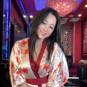 「蜜室で始まる愛の儀式」